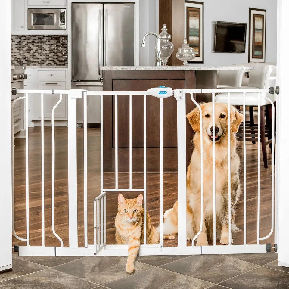 carlson-gates-51-extra-wide-walk-thru-hundegitter-wei-132-cm image 1