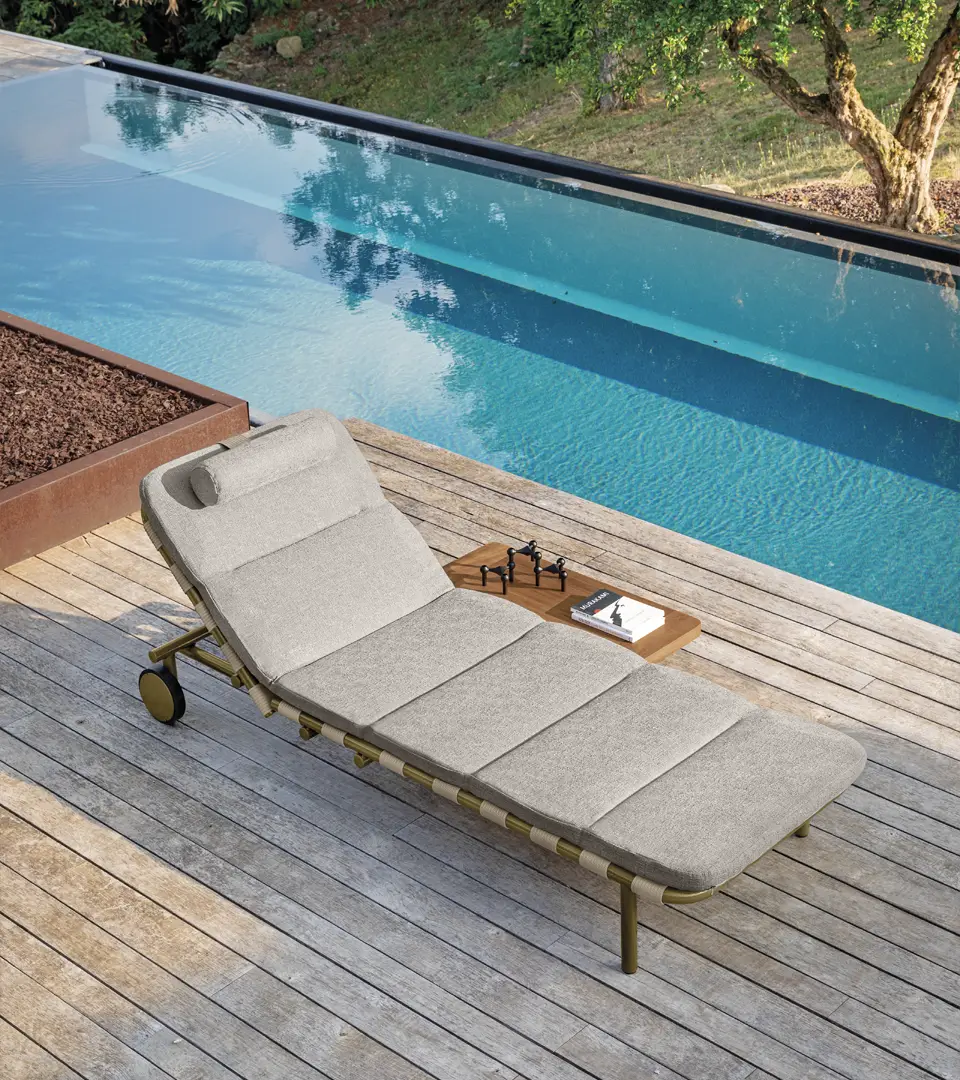 arketipo-argentario-sonnenliege-outdoor-mit-ablage image 4