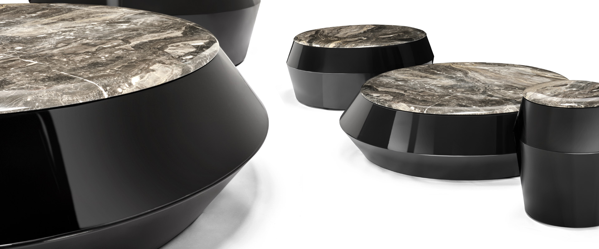 arketipo-tavolini-ufo-beistelltisch-rund-metall-couchtisch image 1