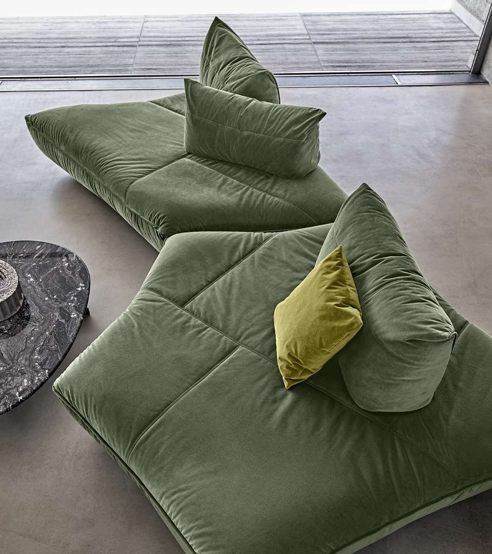 arketipo-divani-night-fever-sofa-modular-mit-losen-kissen image 8